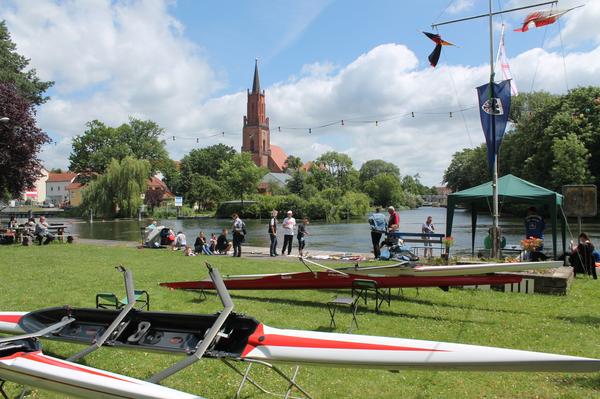 Kreis­olympiade im Rathenower Ruder-Club Wiking